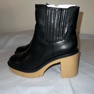 Black Ankle Boots with Chunky Tan Heel